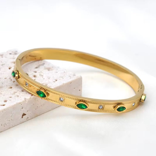 Green stone bangle