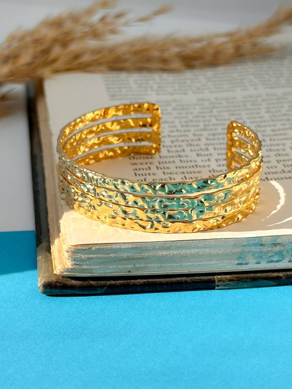 Layered bangle