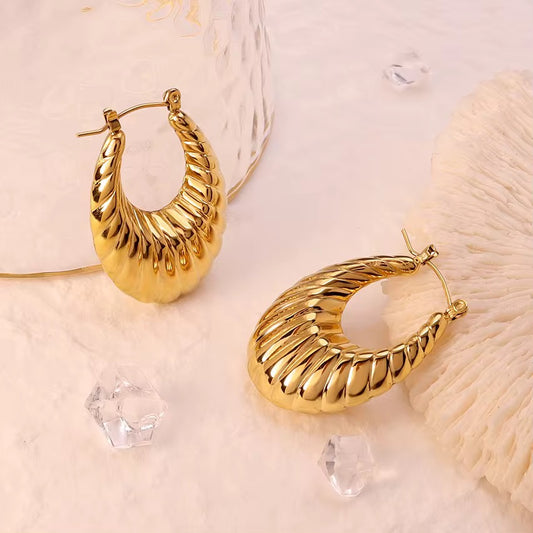 Croissant earrings