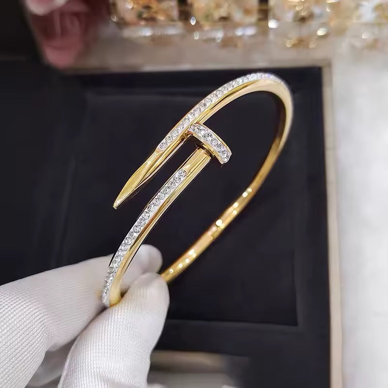 Diamond bangle