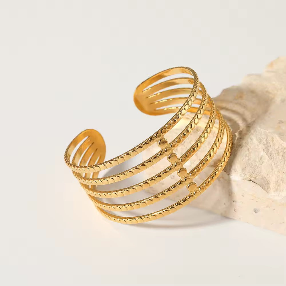 Multilayers bangle